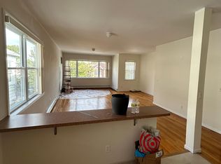 4338 166th St #2, Flushing, NY 11358
