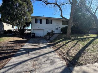 14009 Weir St, Omaha, NE 68137