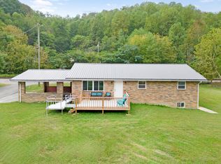 46 5th St, Prestonsburg, KY 41653