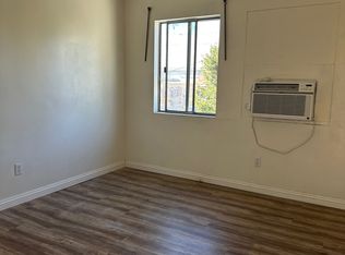 1122 N Westmoreland Ave, Los Angeles, CA 90029