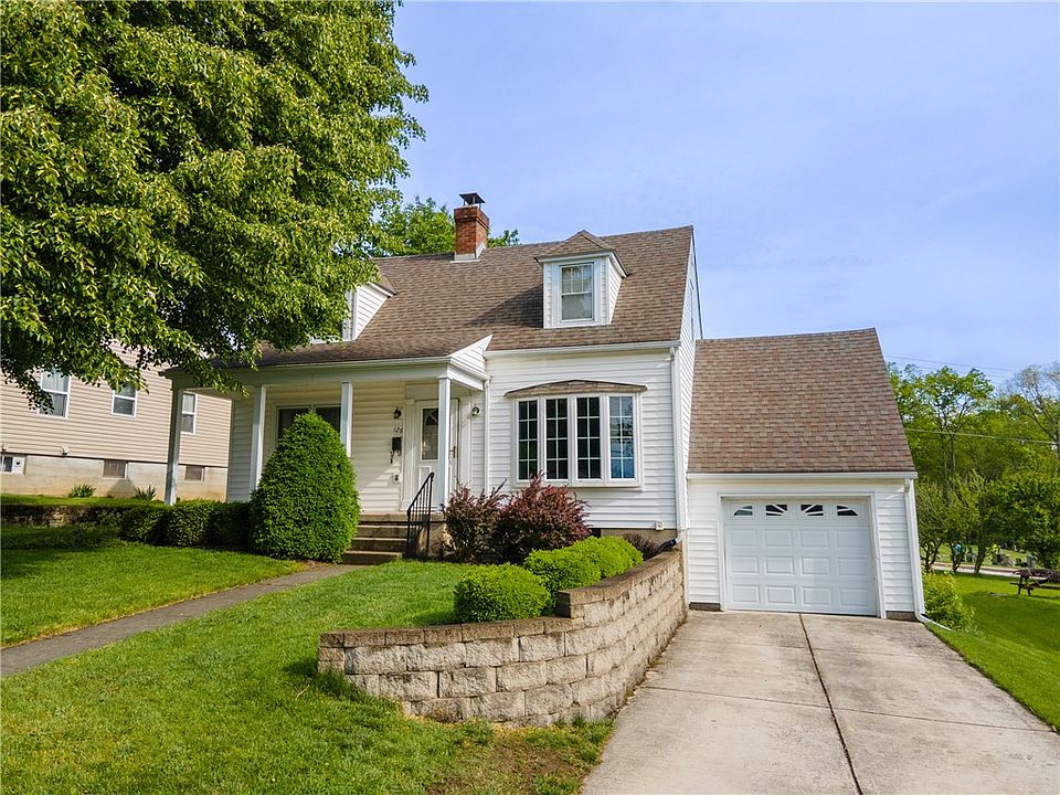 1st image of 126 Parkwood Dr