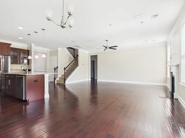 1455 Briarfield Dr NW — Photo 9