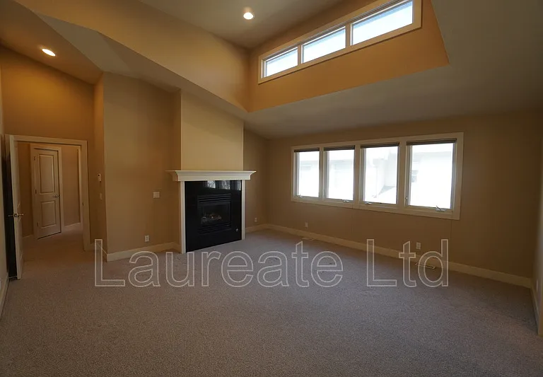 522 Milwaukee St — Photo 16