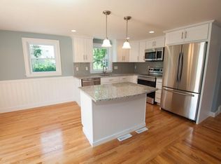 213 Sunnyside Rd, Norwood, MA 02062