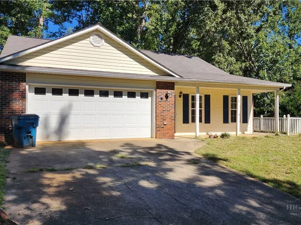 200 Park Place, Morganton, NC 28655