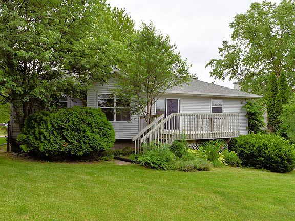 3rd image of 665 Jessie St