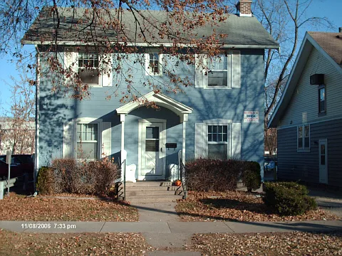 9 S Randall Ave