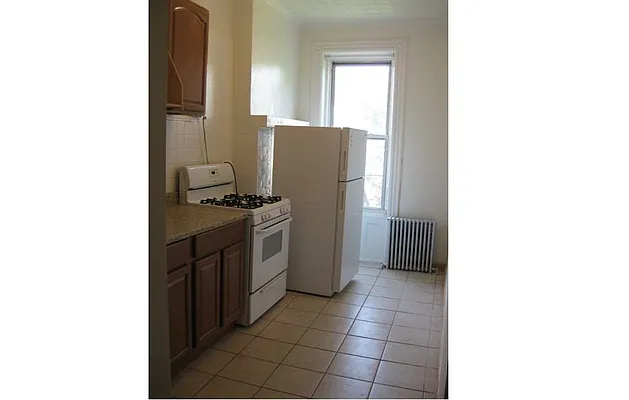 Rented by Block & Lot Real Estate | media 11