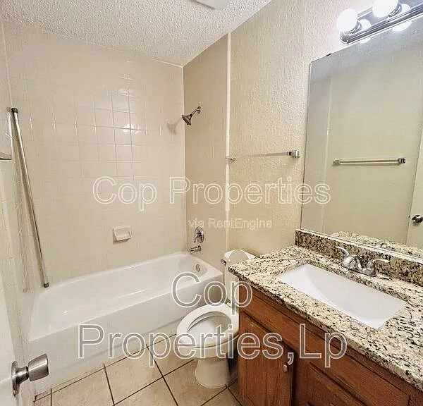14810 Ridge Hill Dr — Photo 9