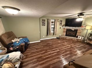 7707 N Galena Rd, Peoria, IL 61615