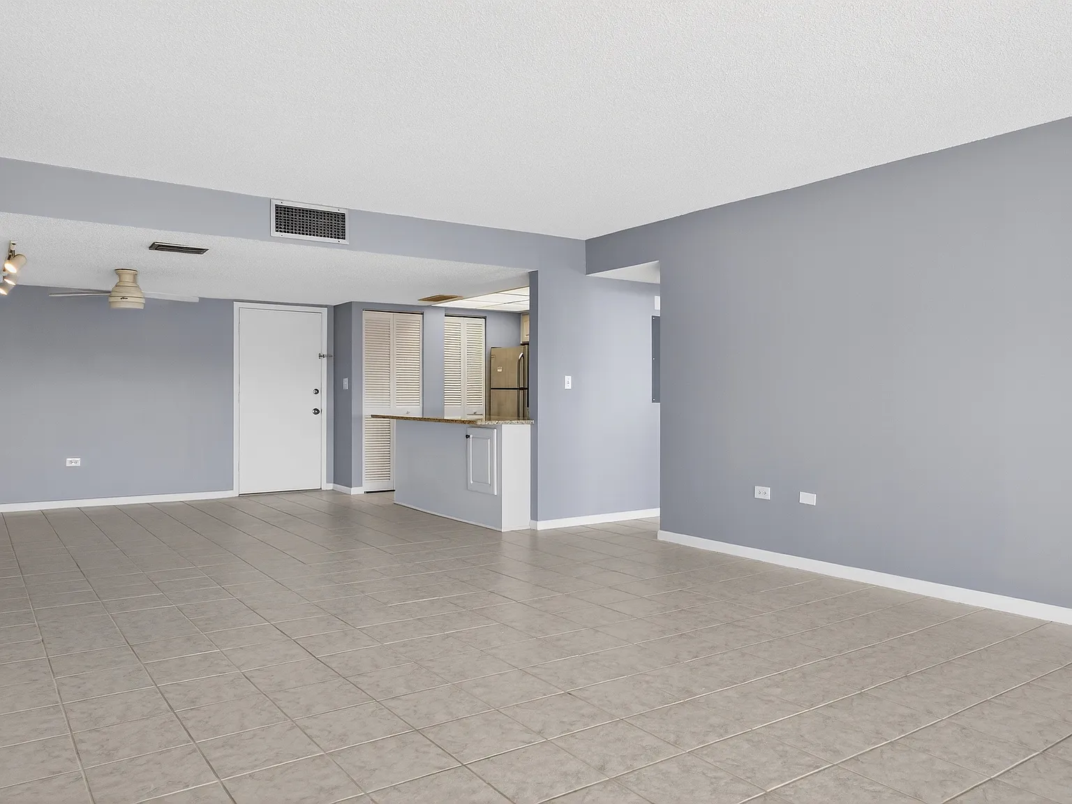 2 bed, 1308 sqft, $2,600 — Photo 1