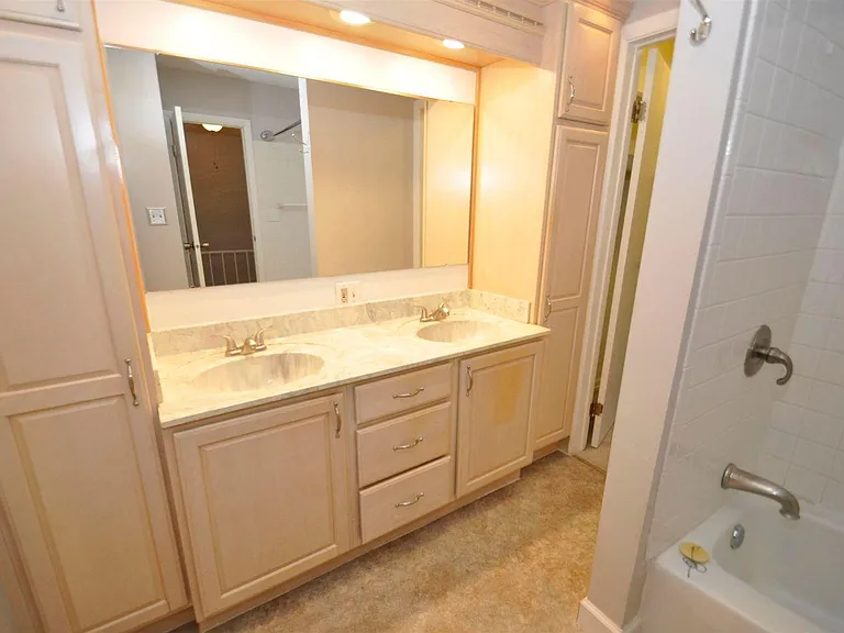 2500 Topsfield Rd #708 — Photo 12