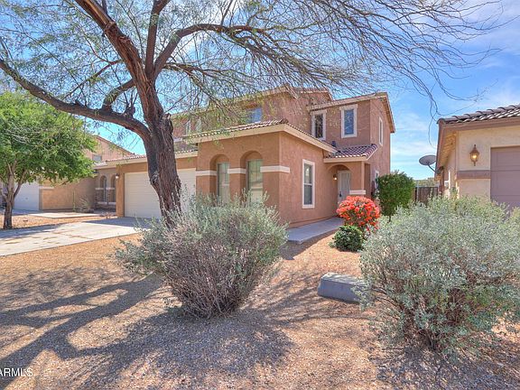 3rd image of 44935 W Bahia Dr