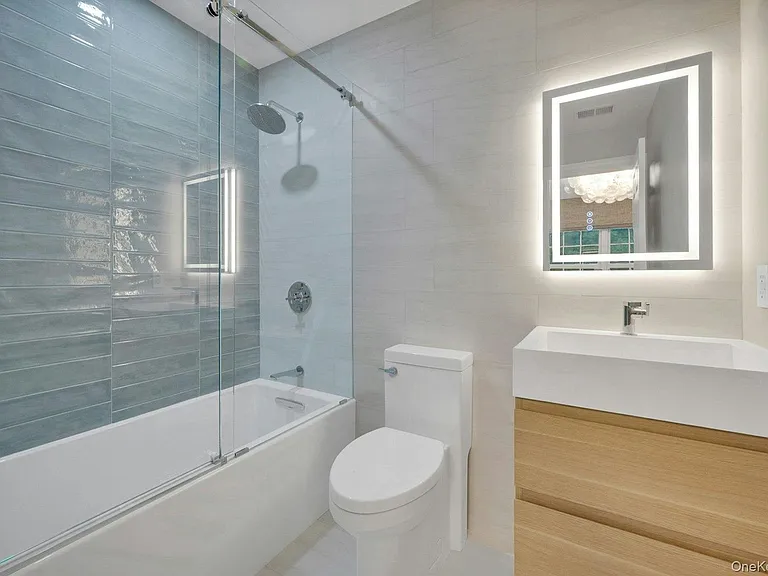 142 Brook St #B — Photo 20
