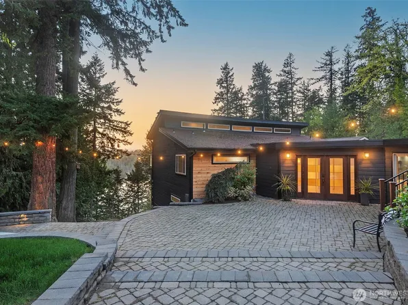 18631 E Spring Lake Drive SE, Renton, WA 98058