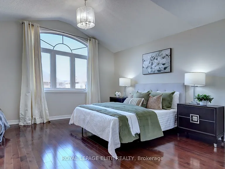 2437 Hilda Dr — Photo 19