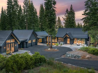 10820 Cairncroft Ln, Truckee, CA, 96161