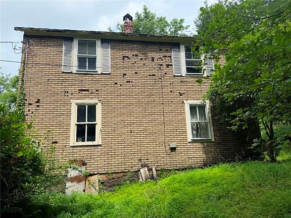 4th image of 65 Old Mine Rd