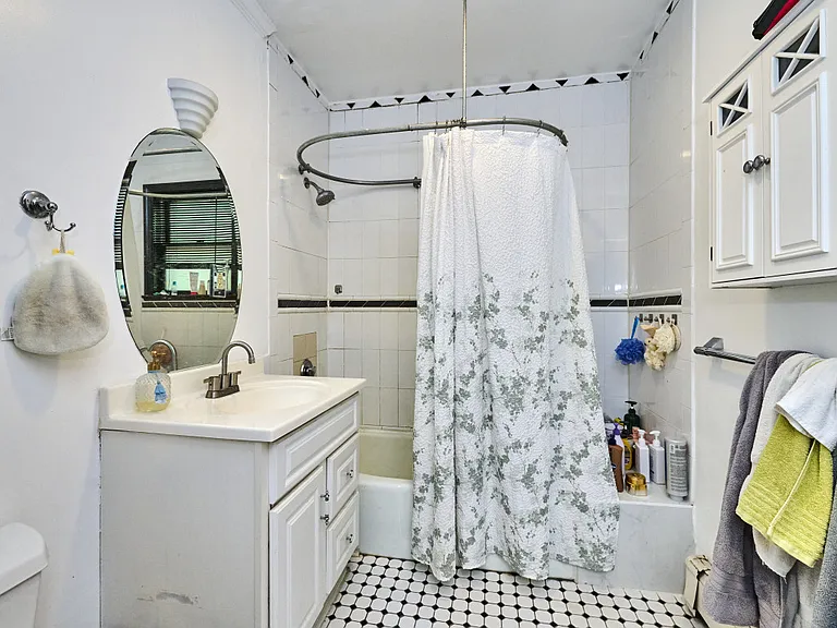 18 Atherton Rd #1 — Photo 13