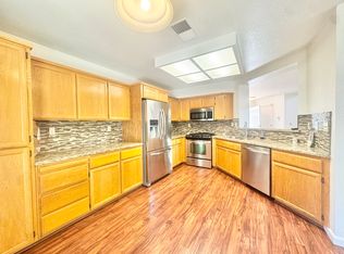 628 Pemberton Ln, Folsom, CA 95630