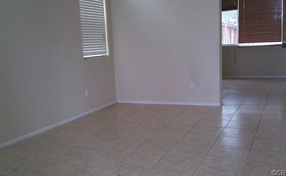 4th image of 38972 Lone Cir