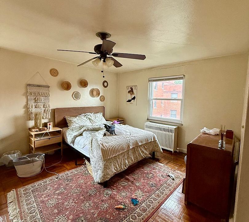1st image of 5700 5th Ave APT B31