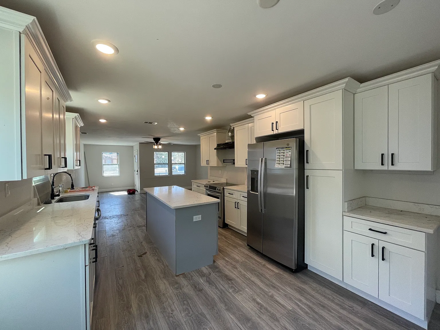 3 bed, 1540 sqft, $2,100 — Photo 4