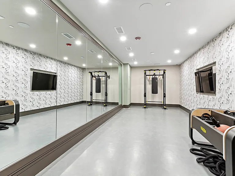 Verge Apartments — Photo 19