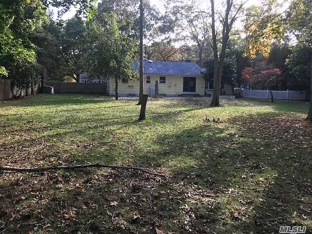 2nd image of 22 King St