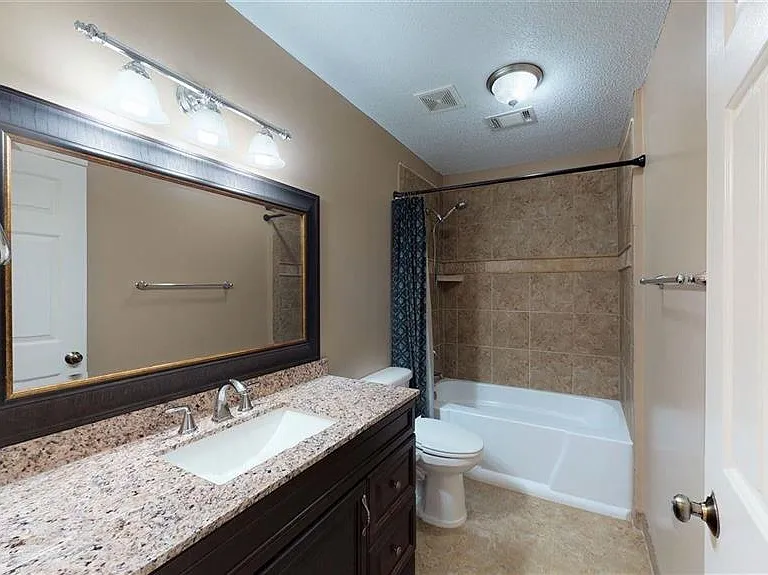605 Alexandria Dr — Photo 10