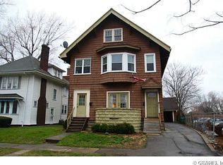 27 Farrington Pl, Rochester, NY 14610