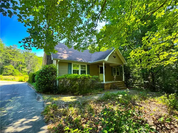 213 Anthony Rd, Pickens, SC 29671