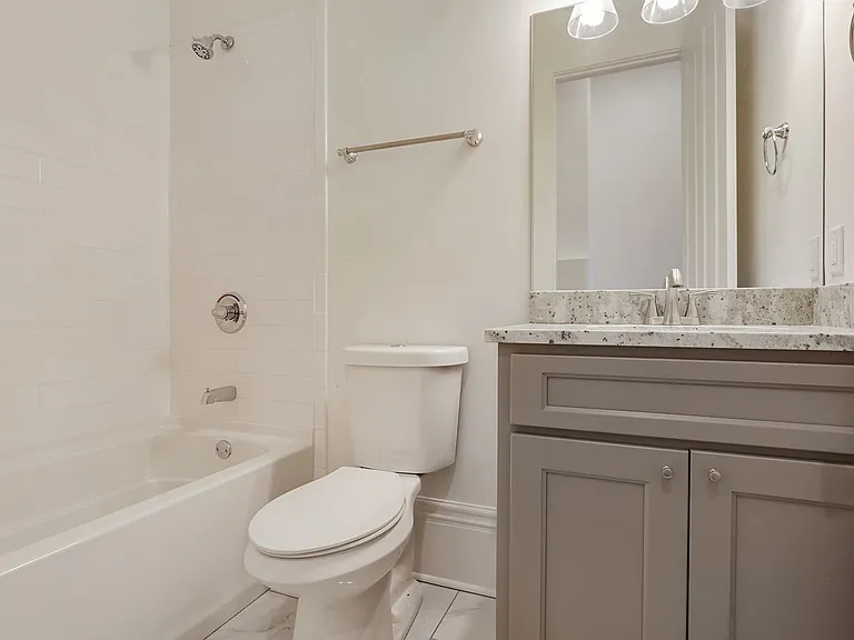 2123 S Liberty St — Photo 20