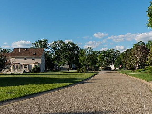 Quiet Neighborhood