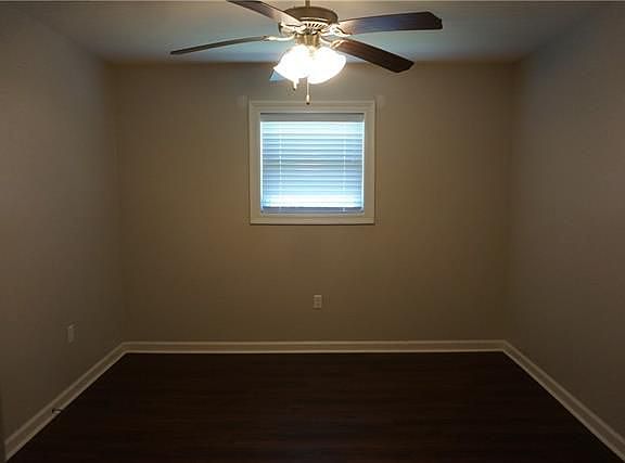 4th image of 4736 Eunice St