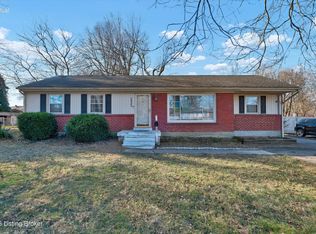 2022 Nocturne Dr, Louisville, KY 40272