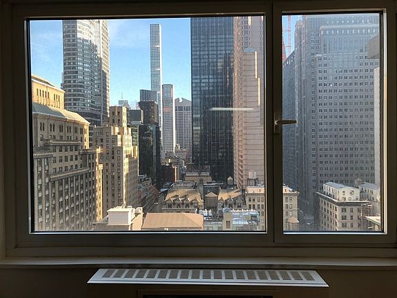 5th image of 230 W 55th St APT 26E
