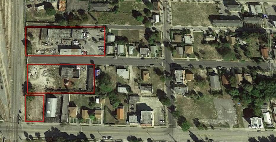 1st image of 528 16th St