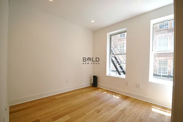 Rented by Bold New York | media 17