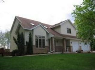 5441 245th St, Forest Lake, MN 55025