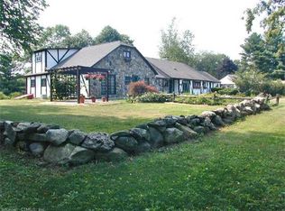 25 Hifield Dr, Washington Depot, CT 06794
