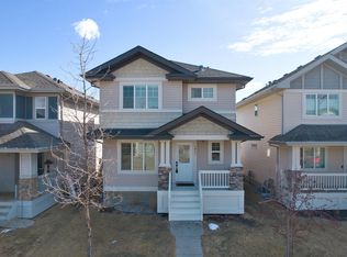 1041 177a St SW, Edmonton, AB T6W 2A1