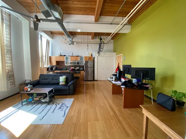 120 Holmes St Unit 219, Quincy, MA 02171