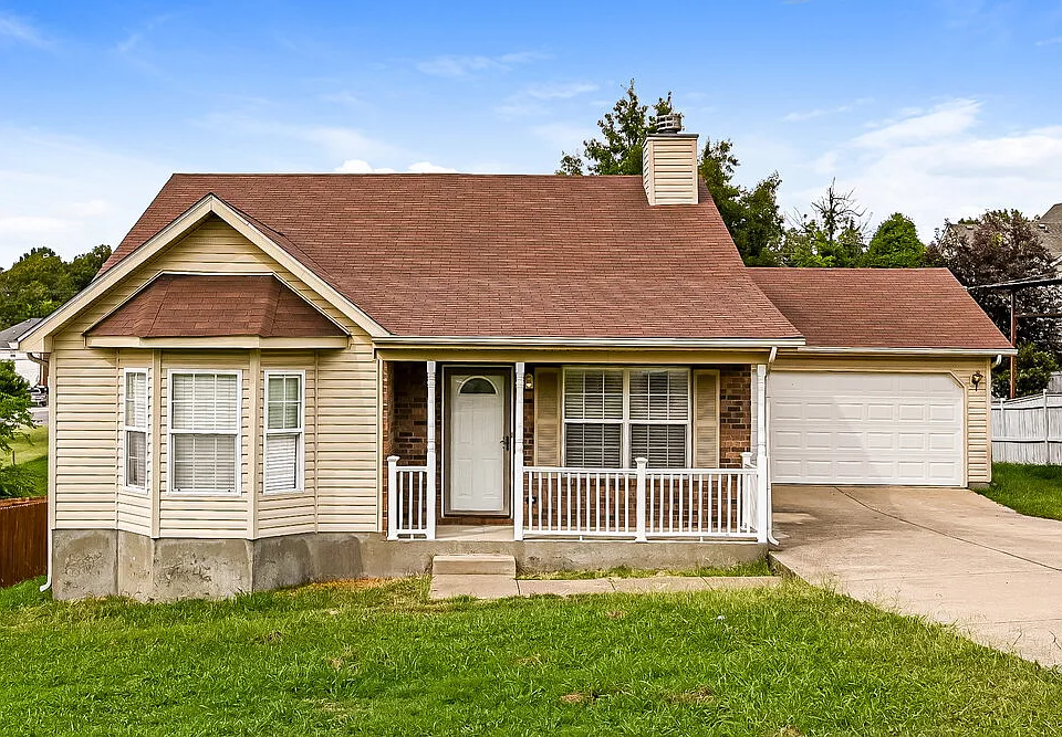 105 Alice Ave