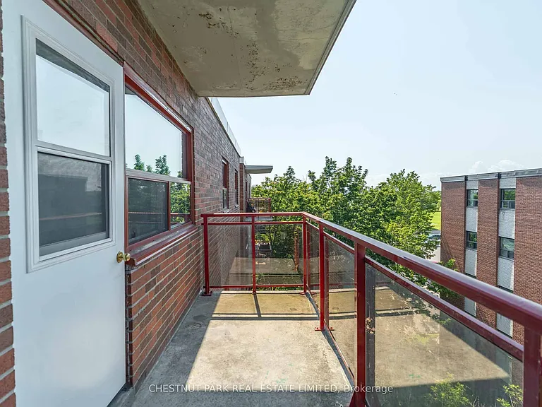 888 Glen St #503 — Photo 40
