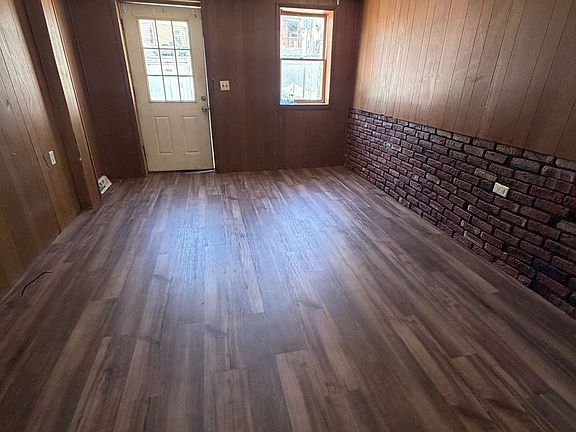 2nd image of 564 Salem Ave