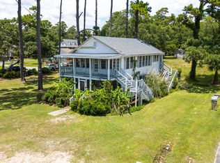 2040 Wonderland St SW, Ocean Isle Beach, NC 28469