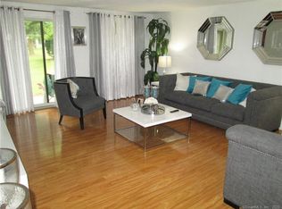 7 Padanaram Rd UNIT 80, Danbury, CT 06810