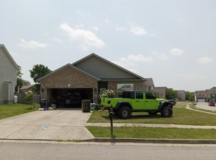 100 Wayside Gln, Georgetown, KY 40324