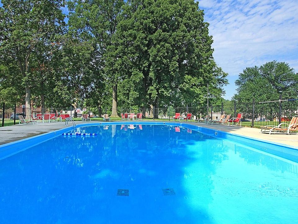 1st image of 606 Turtle Creek North Dr APT 6